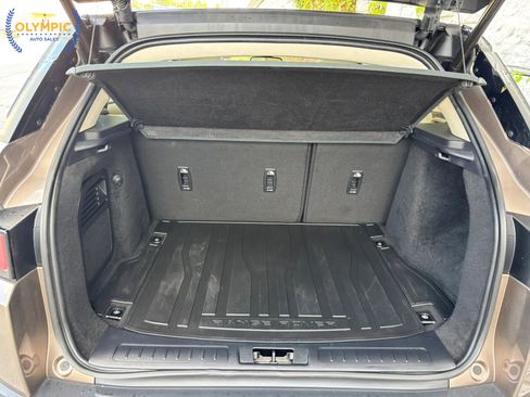 Used 2017 Land Rover Range Rover Evoque SE image 48