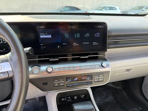 Used 2024 Hyundai Kona SEL AWD/4WD image 20
