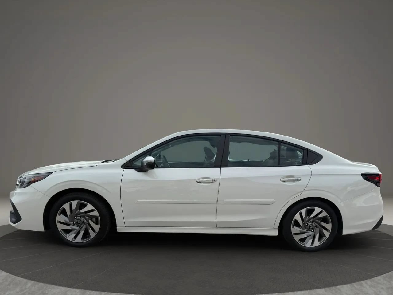 Used 2023 Subaru Legacy Touring XT w/ Tech Package 3 AWD/4WD image 9