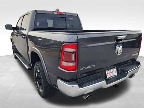 Used 2022 RAM 1500 Laramie AWD/4WD image 11