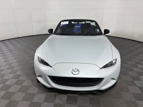 Used 2018 MAZDA MX-5 Miata Club image 31