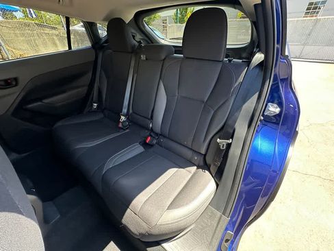 Used 2025 Subaru Crosstrek 2.0i Premium image 14
