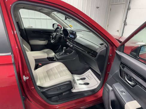 Used 2024 Honda CR-V EX-L image 11