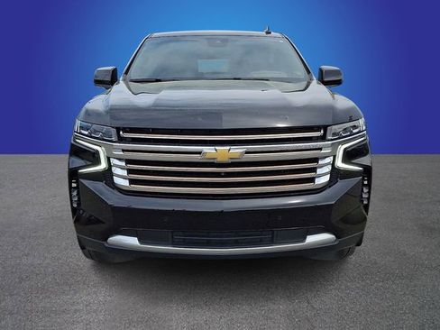 Used 2024 Chevrolet Tahoe High Country image 2
