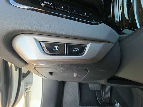 Used 2026 Lexus RX 350 AWD image 13