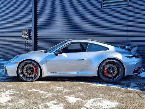New 2026 Porsche 911 Carrera GTS image 2