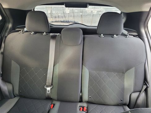 Used 2019 Nissan Kicks S image 13