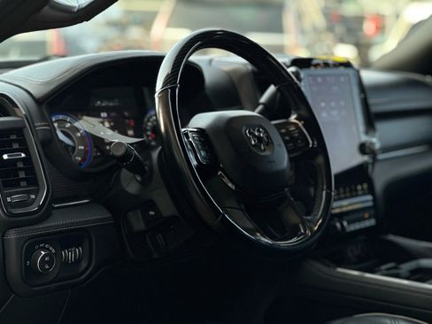 Used 2022 RAM 2500 Limited image 9