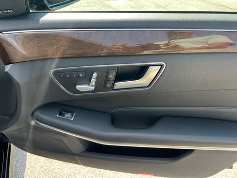 Used 2014 Mercedes-Benz E 350 Sedan image 10