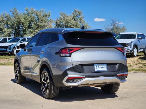 Certified 2024 Kia Sportage EX AWD/4WD image 5