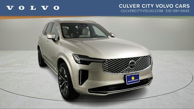 New 2026 Volvo XC90 T8 Plus w/ Protection Package Premier AWD/4WD image 1