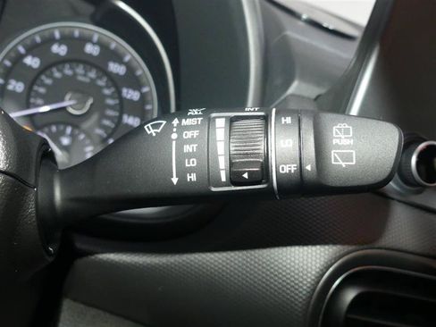 Used 2023 Hyundai Kona SEL FWD image 35