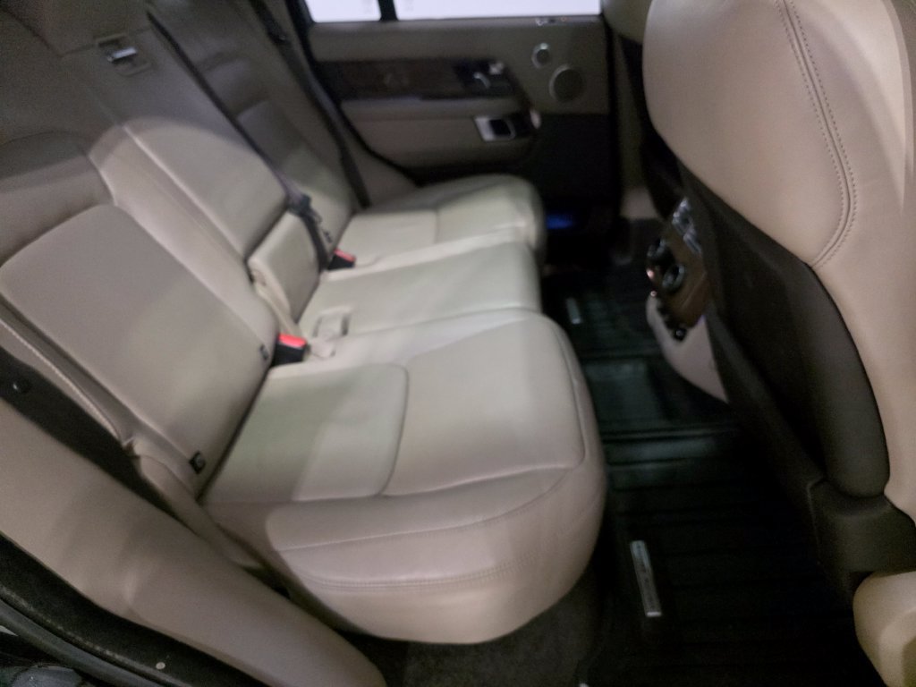Certified 2019 Land Rover Range Rover HSE AWD/4WD image 13