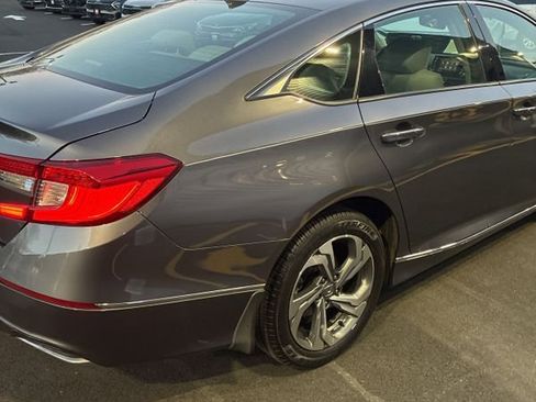 Used 2019 Honda Accord EX-L image 11