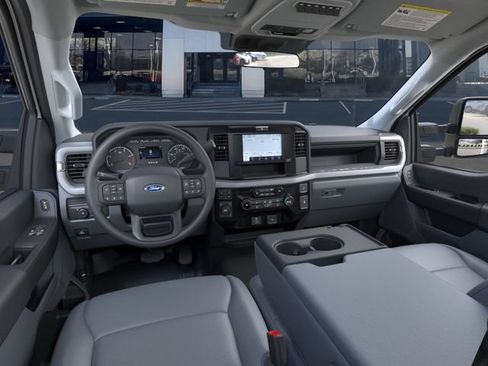 New 2026 Ford F550 4x4 Regular Cab Super Duty image 11