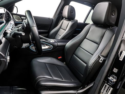 Used 2023 Mercedes-Benz GLE 350 4MATIC w/ Premium Package image 17