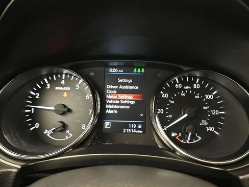 Used 2022 Nissan Rogue Sport S image 15