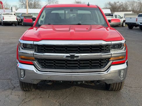Used 2017 Chevrolet Silverado 1500 LT w/ LPO, Black Pack image 2