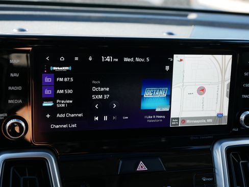 Certified 2022 Kia Sorento X-Line EX image 22