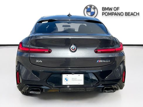 Used 2023 BMW X4 M40i w/ Premium Package image 6