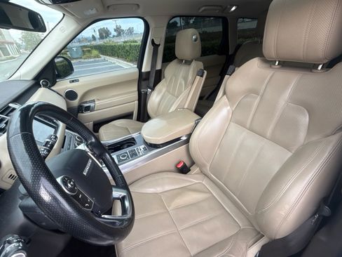 Used 2014 Land Rover Range Rover Sport HSE AWD/4WD image 18