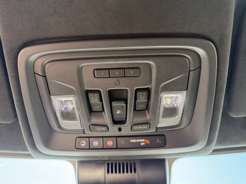 Used 2024 GMC Sierra 2500 AT4X AWD/4WD image 46