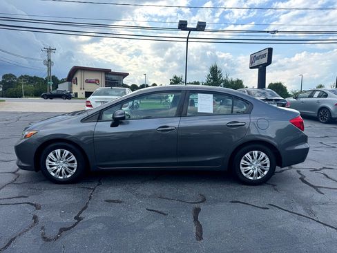 Used 2012 Honda Civic LX image 2