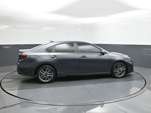 Used 2024 Kia Forte GT-Line image 11