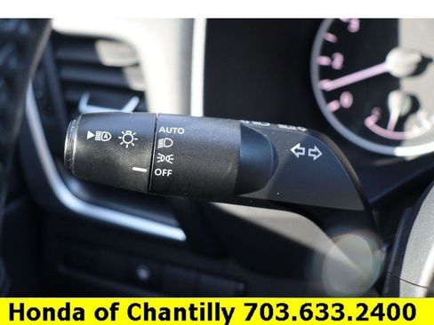 Used 2023 Nissan Rogue SV w/ SV Premium B Package image 12