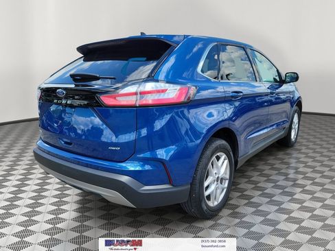 Certified 2024 Ford Edge SEL AWD/4WD image 4