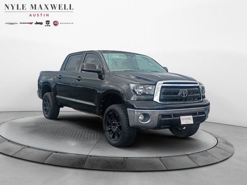Used 2012 Toyota Tundra 2WD CrewMax w/ SR5 Pkg image 2