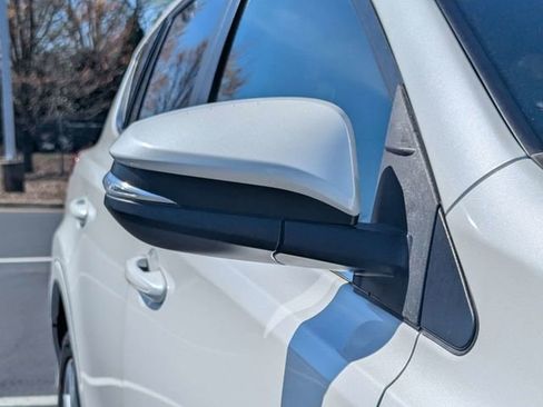 Used 2014 Toyota RAV4 Limited image 12