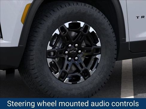New 2027 Chevrolet Traverse Z71 w/ Driver Confidence Package AWD/4WD image 10
