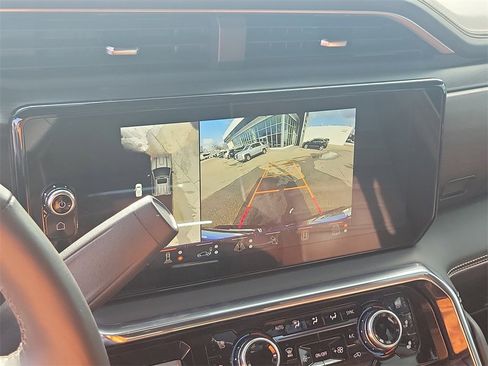 Used 2025 GMC Sierra 2500 Denali Ultimate w/ Max Trailering Package image 28