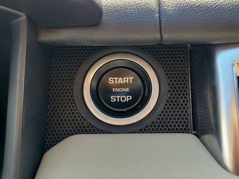 Used 2017 Land Rover Range Rover Sport HSE AWD/4WD image 31