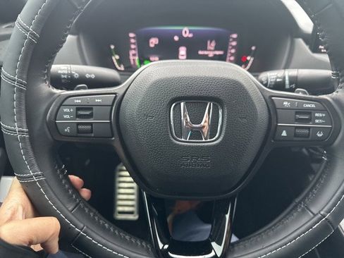 Used 2023 Honda Accord Sport image 8