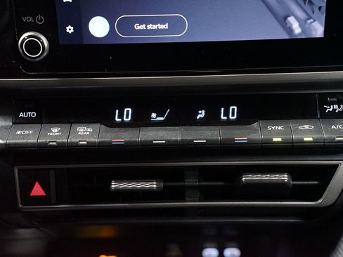 Certified 2025 Toyota Camry SE image 20