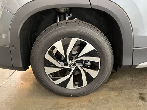 New 2026 Volkswagen Tiguan S FWD image 29