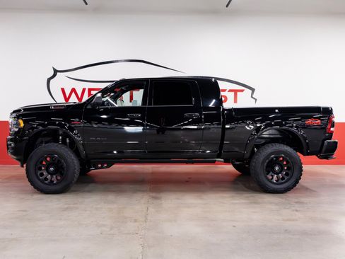 Used 2020 RAM 2500 Limited image 6