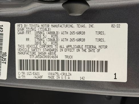 Used 2022 Toyota Tundra Limited w/ TRD Off-Road Package AWD/4WD image 29