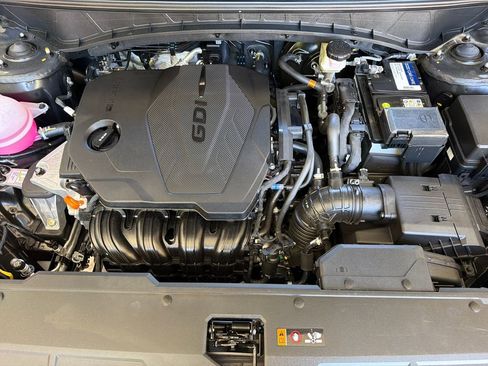 Used 2025 Hyundai Tucson Limited FWD image 37