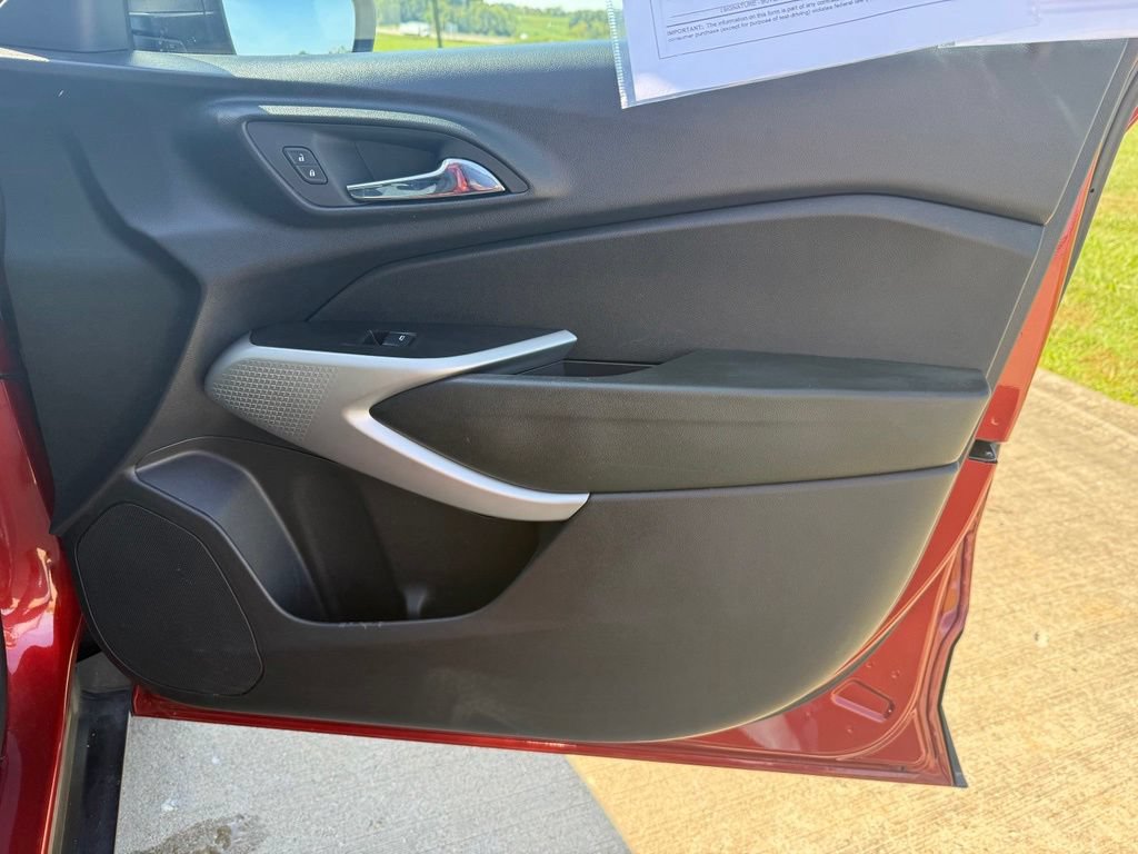 Used 2024 Chevrolet Trax LS FWD image 18