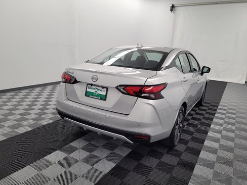 Used 2025 Nissan Versa SV FWD image 7