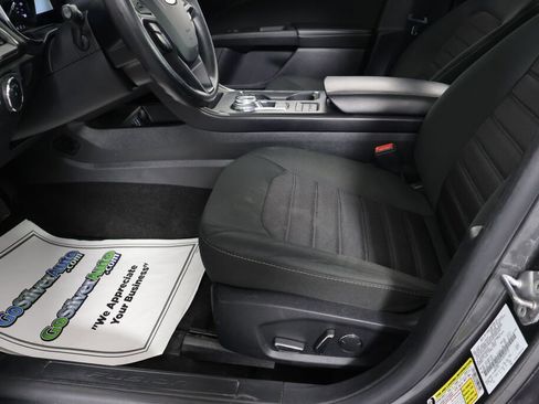 Used 2020 Ford Fusion SE image 15