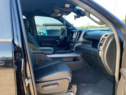 Used 2025 RAM 1500 Tradesman w/ Night Edition AWD/4WD image 31