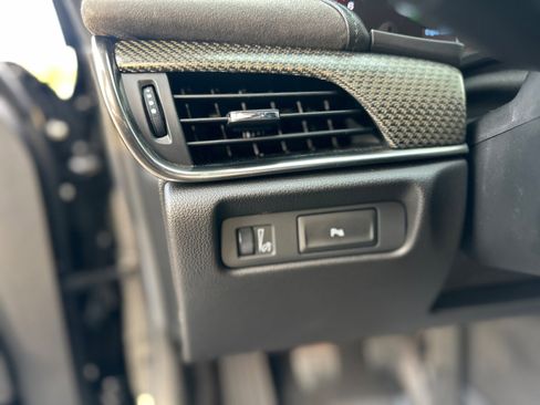 Used 2017 Cadillac ATS V image 38