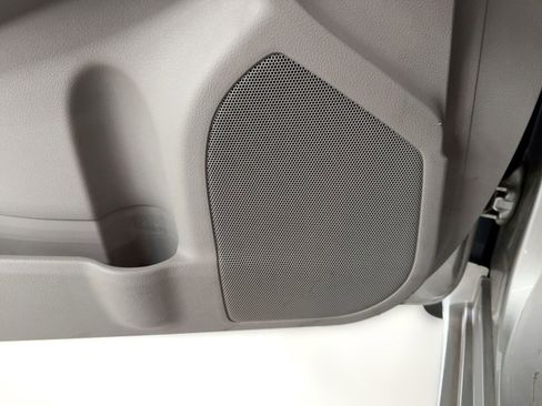 Used 2012 Toyota Camry XLE image 22