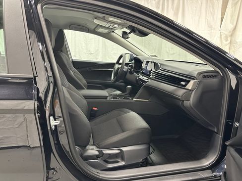 Used 2026 Toyota Camry LE FWD image 59
