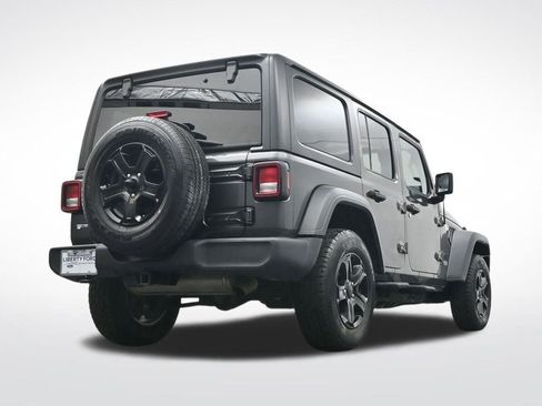 Used 2018 Jeep Wrangler Unlimited Sport S image 36