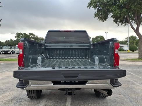 New 2026 Chevrolet Silverado 2500 LT w/ Safety Package AWD/4WD image 12